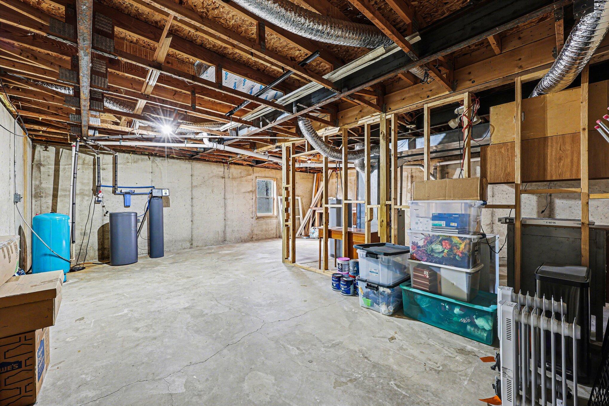 6051 Young Road Jackson, MI 49201 - Photo 17 of 22 016_file_4976