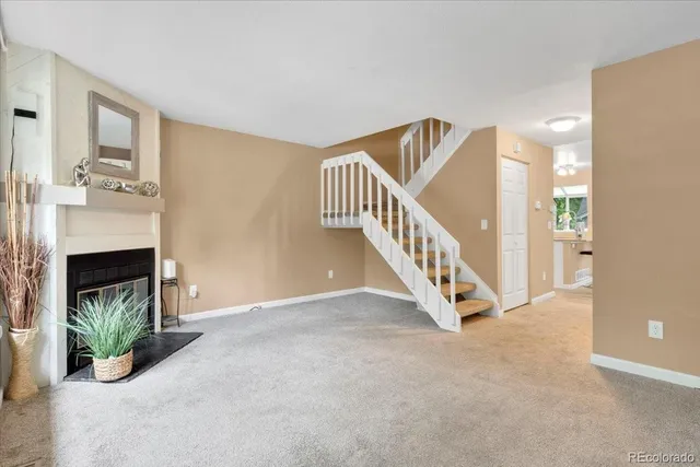 a view of entryway and hall