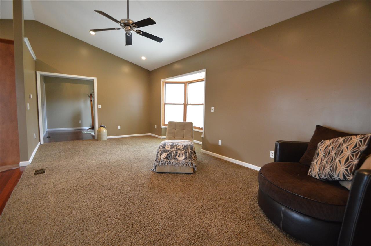 2850 North Bay View Road Angola, IN 46703 - Photo 12 of 26 Gallery Image 12