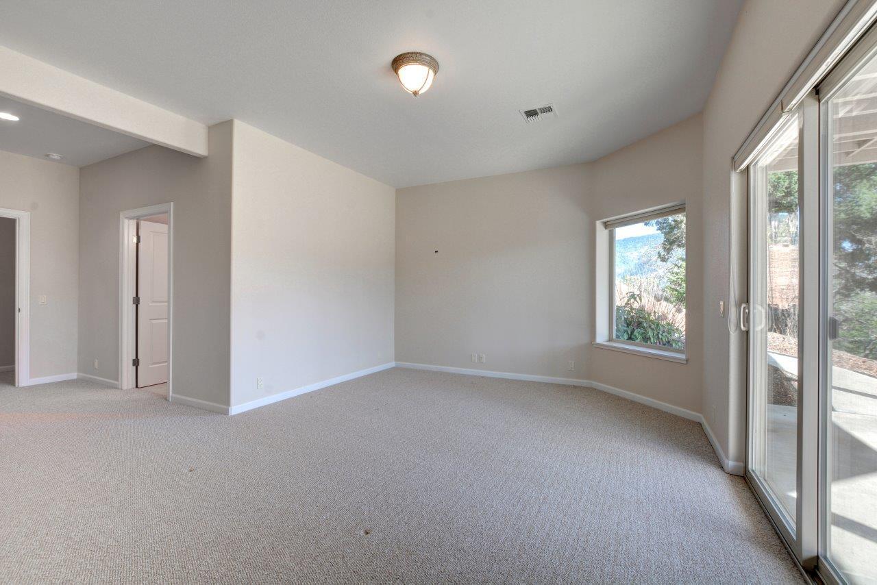 3013 Pearce Park Road Grants Pass, OR 97526 - Photo 66 of 96 Bedroom