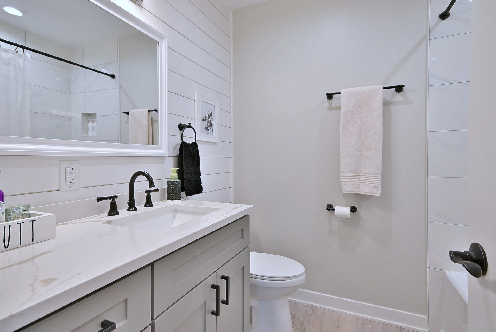 3035 Paris Avenue, Unit 305 River Grove, IL 60171 - Photo 14 of 29