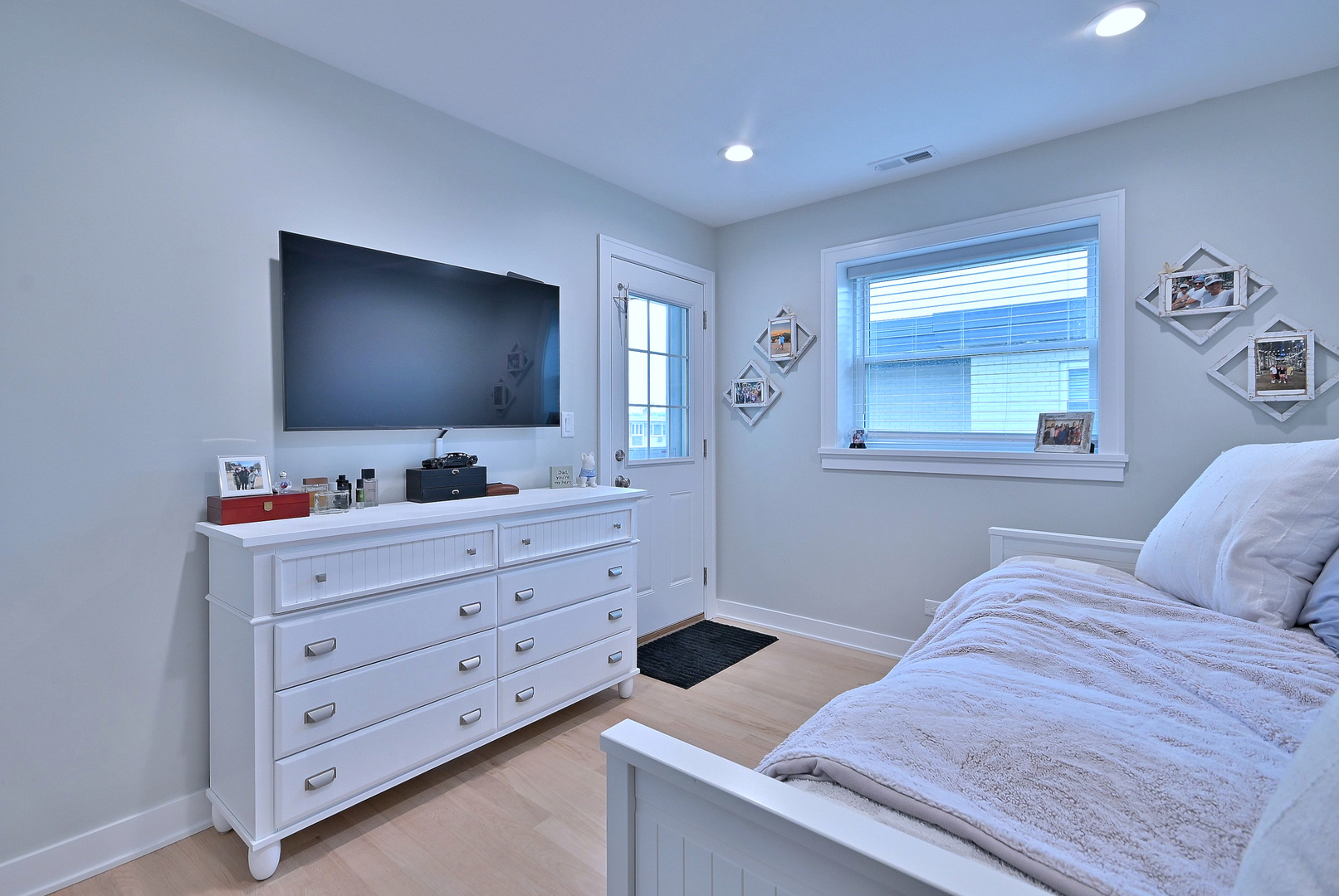 3035 Paris Avenue, Unit 305 River Grove, IL 60171 - Photo 16 of 29