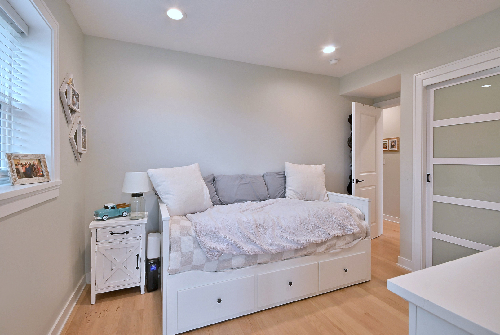 3035 Paris Avenue, Unit 305 River Grove, IL 60171 - Photo 18 of 29