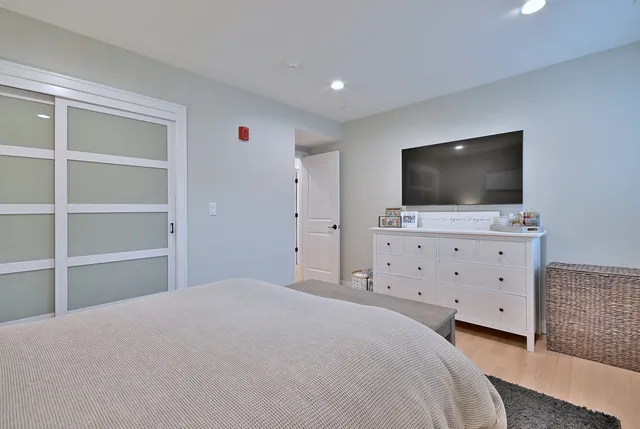 $254,900 | 3035 Paris Avenue, Unit 305, River Grove, IL 60171