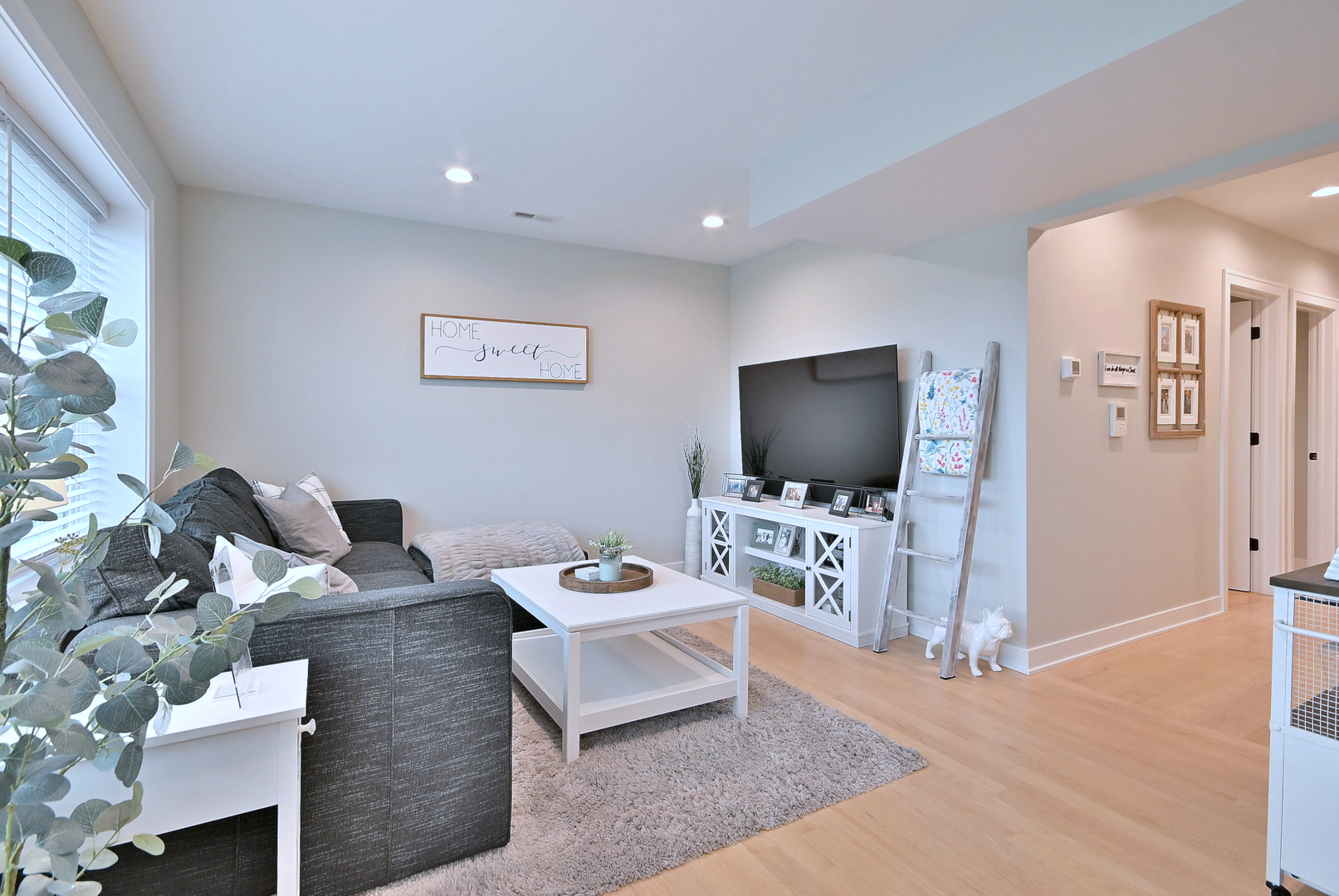 3035 Paris Avenue, Unit 305 River Grove, IL 60171 - Photo 5 of 29