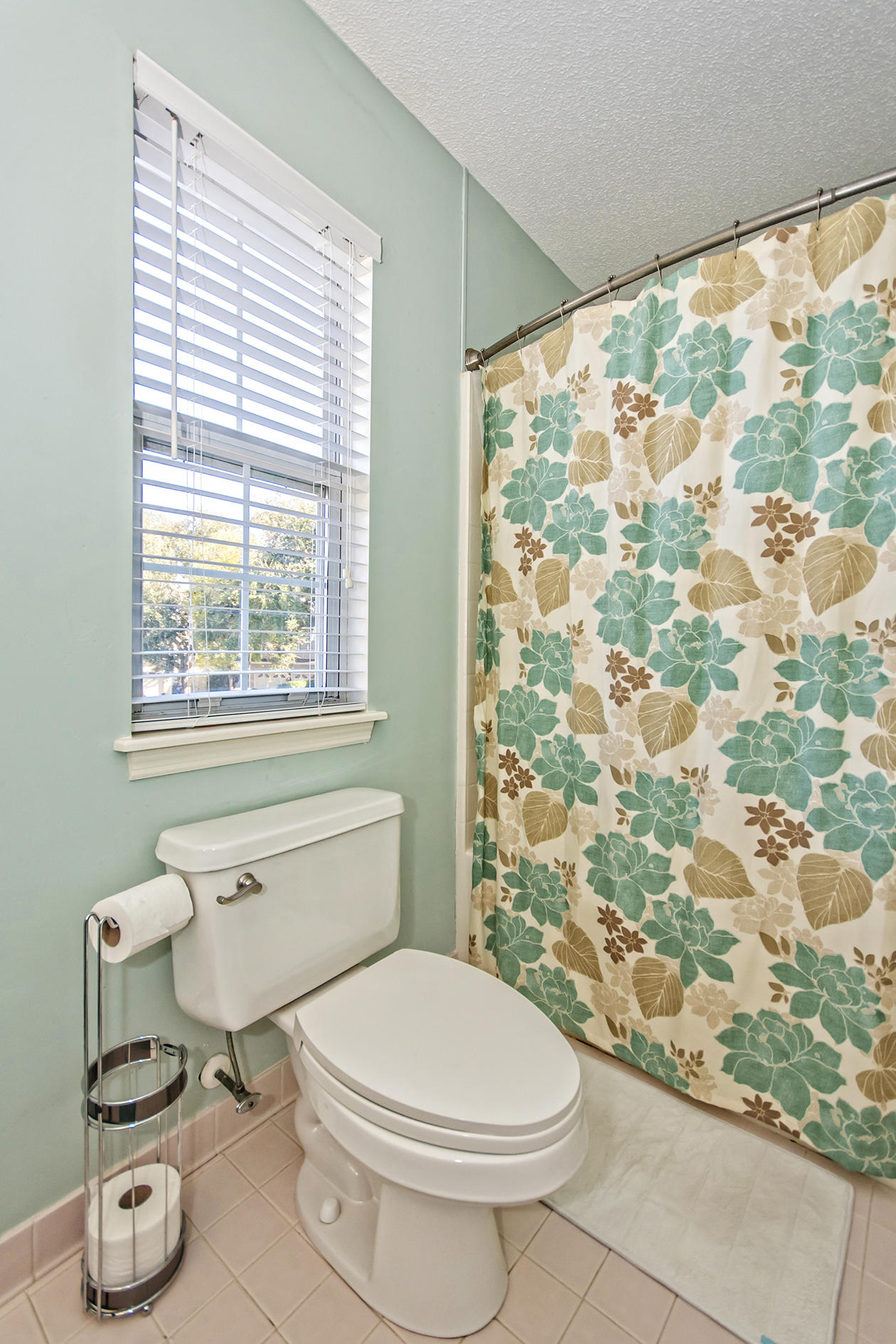 747 Shell Sand Circle Charleston, SC 29412 - Photo 27 of 48 Master Bath