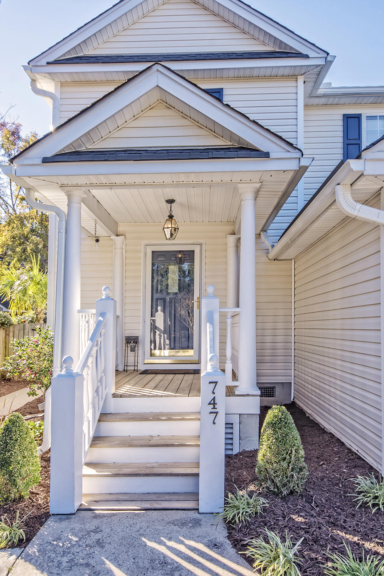 747 Shell Sand Circle Charleston, SC 29412 - Photo 44 of 48 Exterior Front Entrance