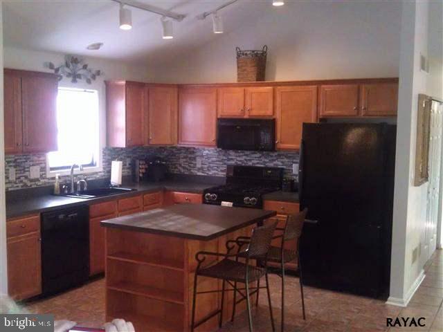 2412 Croll School Road York, PA 17403 - Photo 5 of 21 Gallery Image 5