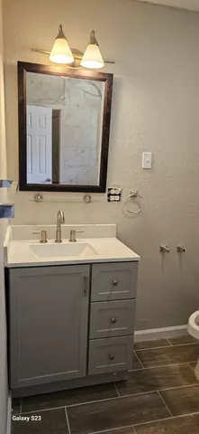 $1,895 | 4102 California Avenue, Dickinson, TX 77539