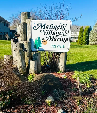 $34,900 | 1 Logue Circle, Seneca, IL 61360