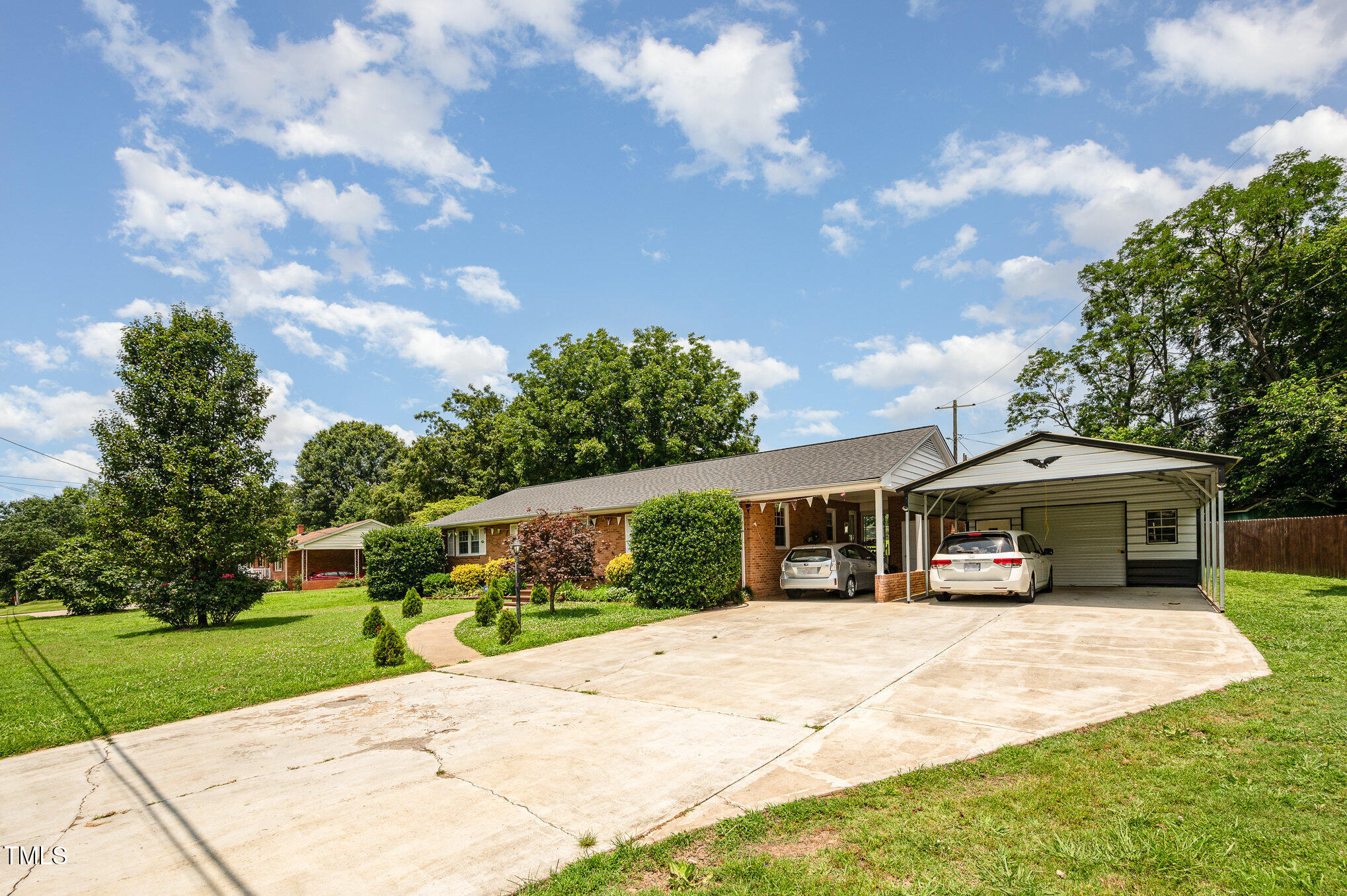2250 Swepsonville Road Graham, NC 27253 - Photo 2 of 16 002_dsc_0477-edit_583