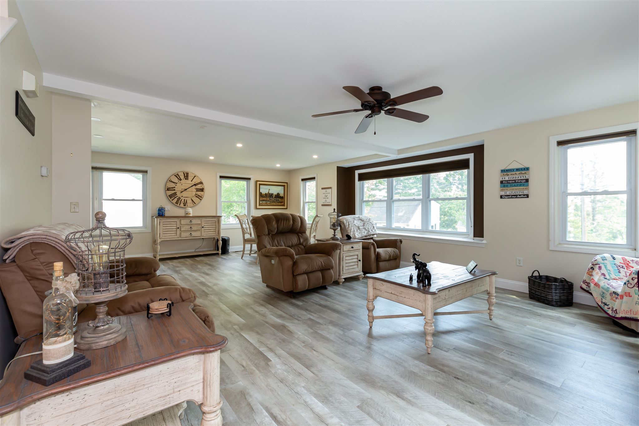 60 Fox Street Manchester, NH 03103 - Photo 10 of 31 Gallery Image 10