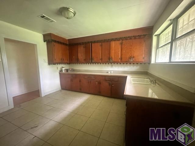 4624 Wells Street Baton Rouge, LA 70808 - Photo 3 of 14 Gallery Image 3