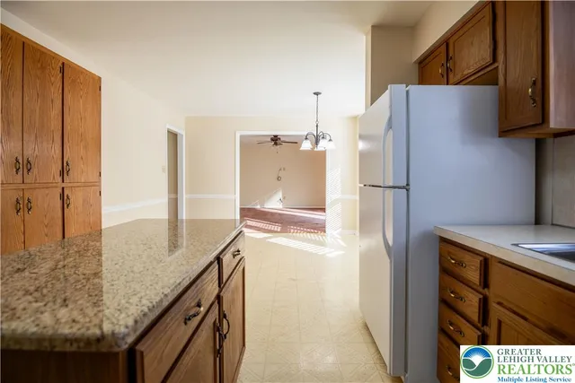 $495,000 | 4386 Hilltop Circle, Bethlehem, PA 18020