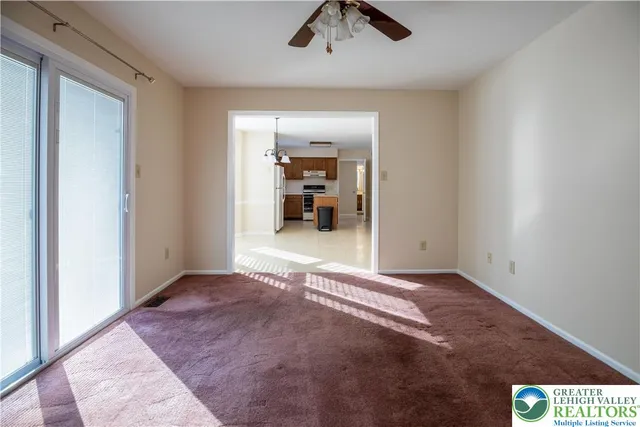 $495,000 | 4386 Hilltop Circle, Bethlehem, PA 18020