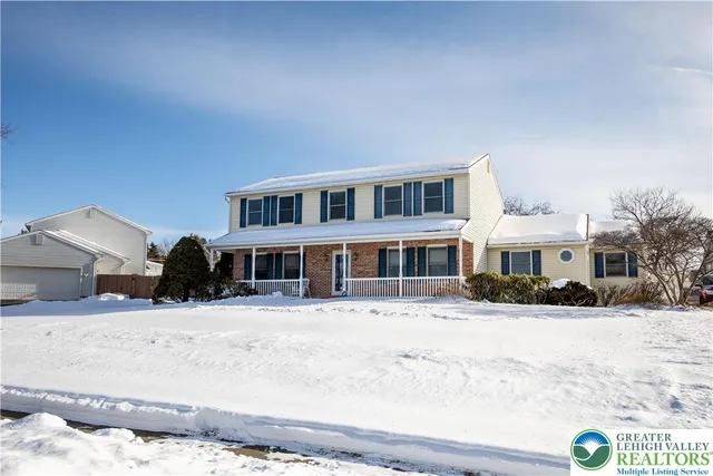$495,000 | 4386 Hilltop Circle, Bethlehem, PA 18020