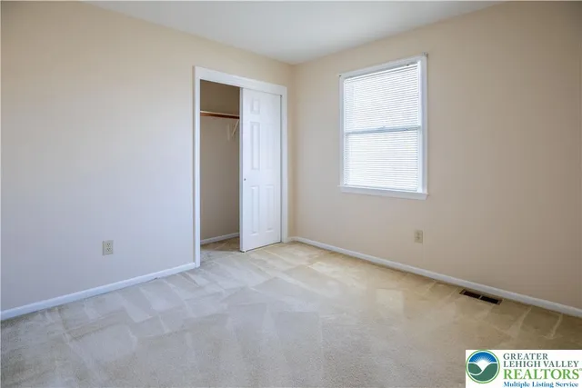 $495,000 | 4386 Hilltop Circle, Bethlehem, PA 18020