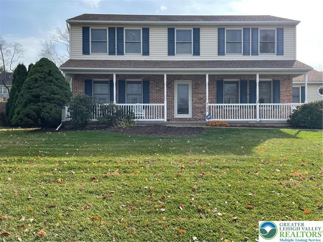 $495,000 | 4386 Hilltop Circle, Bethlehem, PA 18020