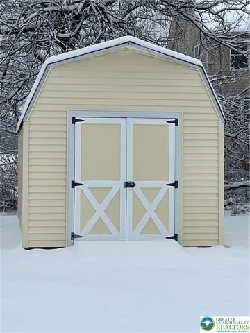 $495,000 | 4386 Hilltop Circle, Bethlehem, PA 18020