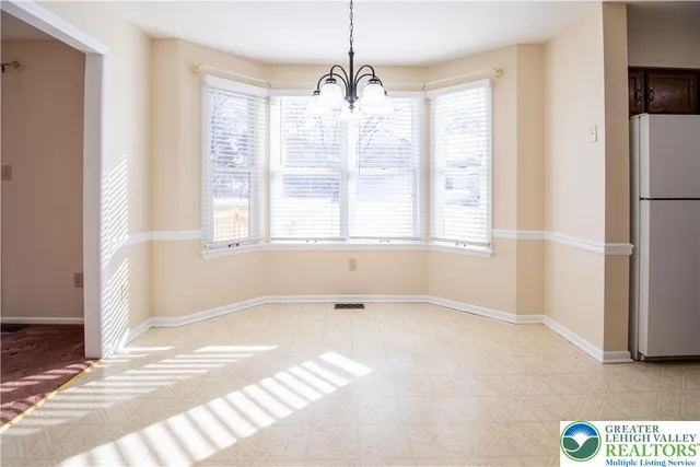 $495,000 | 4386 Hilltop Circle, Bethlehem, PA 18020