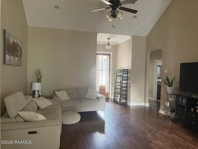 $1,850 | 211 Milton Estates, Youngsville, LA 70592