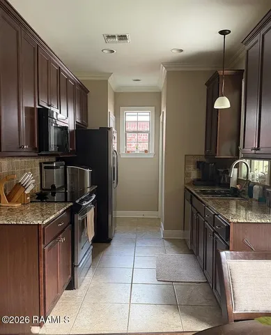 $1,850 | 211 Milton Estates, Youngsville, LA 70592