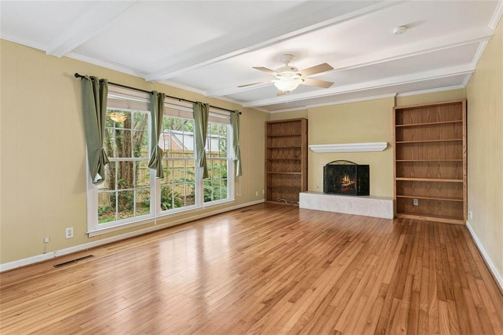 211 Wymberly Road St. Simons Island, GA 31522 - Photo 10 of 33 Gallery Image 10