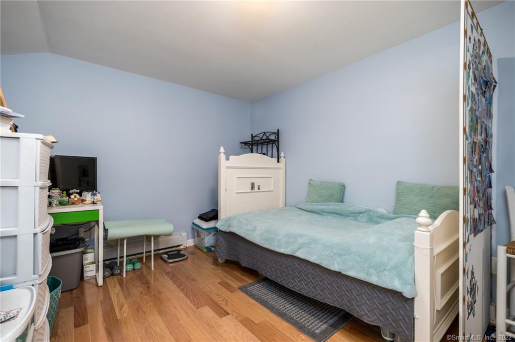 21 Hirsch Road Stamford, CT 06905 - Photo 27 of 37 Bedroom