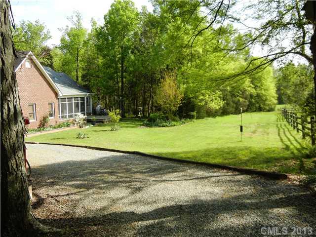 8642 John White Road Concord, NC 28025 - Photo 3 of 16 Gallery Image 3