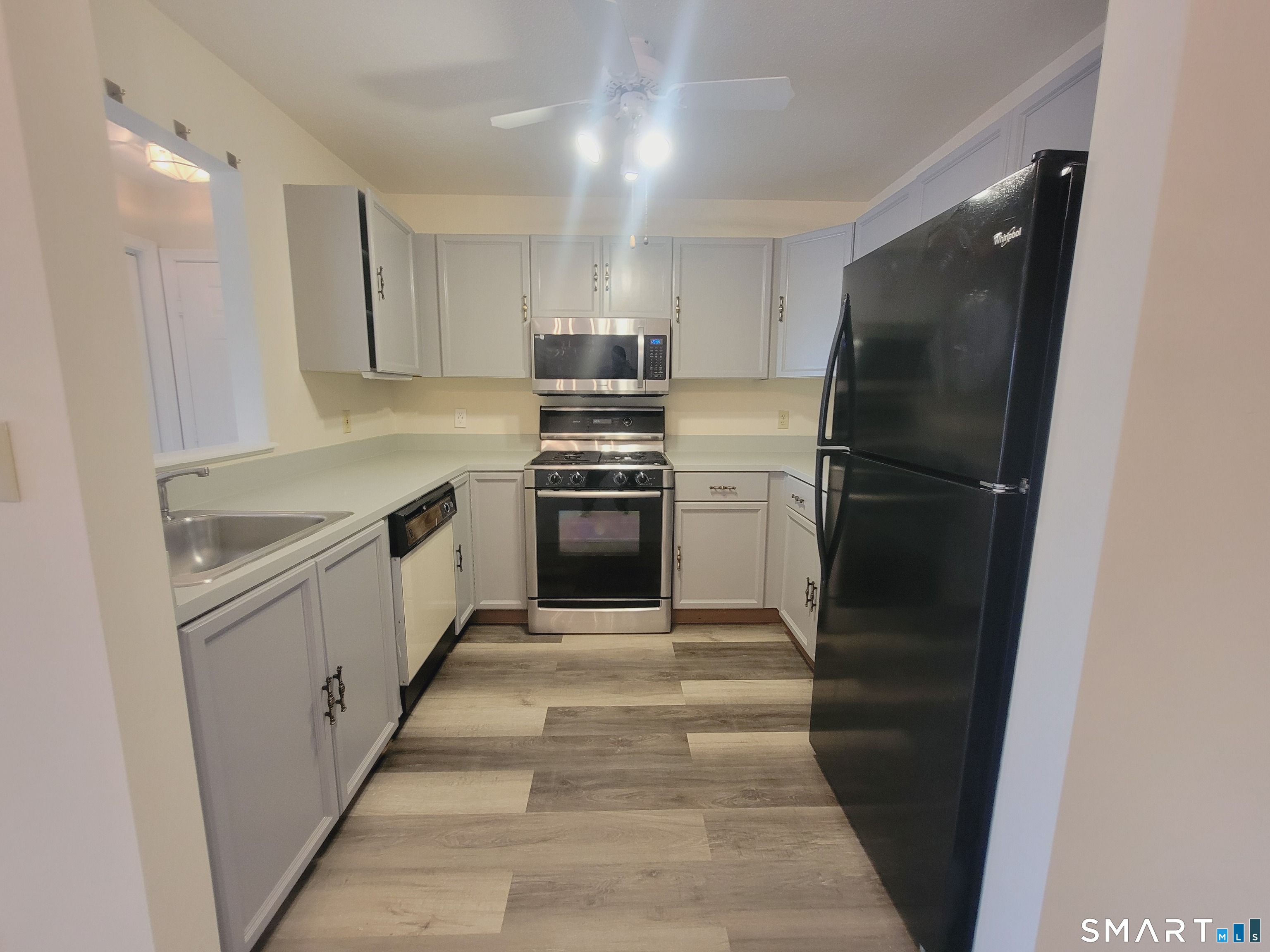 59 Rockledge Loop, Unit 59 Torrington, CT 06790 - Photo 8 of 31 Gallery Image 8