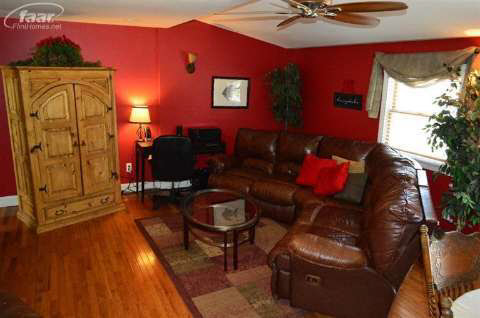 3188 East Cook Road Grand Blanc, MI 48439 - Photo 8 of 19 20395835-7.JPG