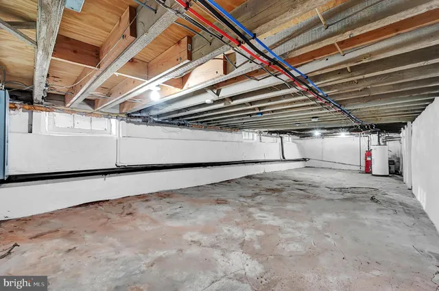 a front view of residential houses with yard