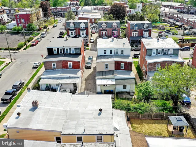 a picture of city view