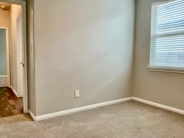 $1,900 | 128 Earl Keen Street, Leander, TX 78641