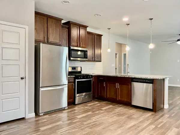 $1,900 | 128 Earl Keen Street, Leander, TX 78641