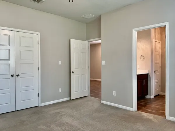 $1,900 | 128 Earl Keen Street, Leander, TX 78641