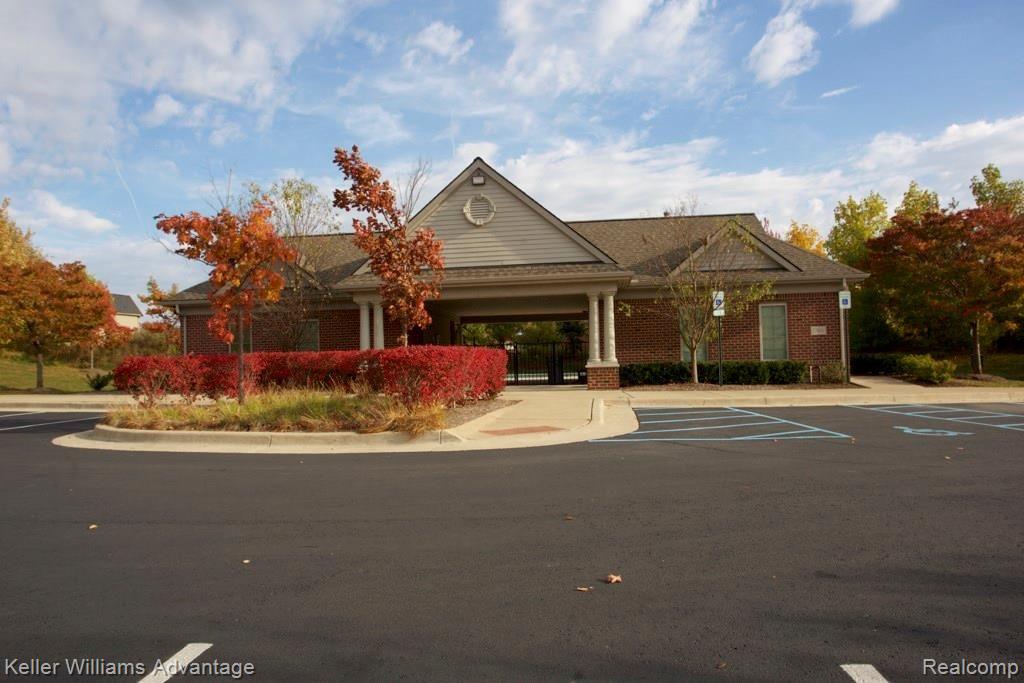 27473 Cromwell Road Novi, MI 48374 - Photo 30 of 31 DL2A8957.jpg
