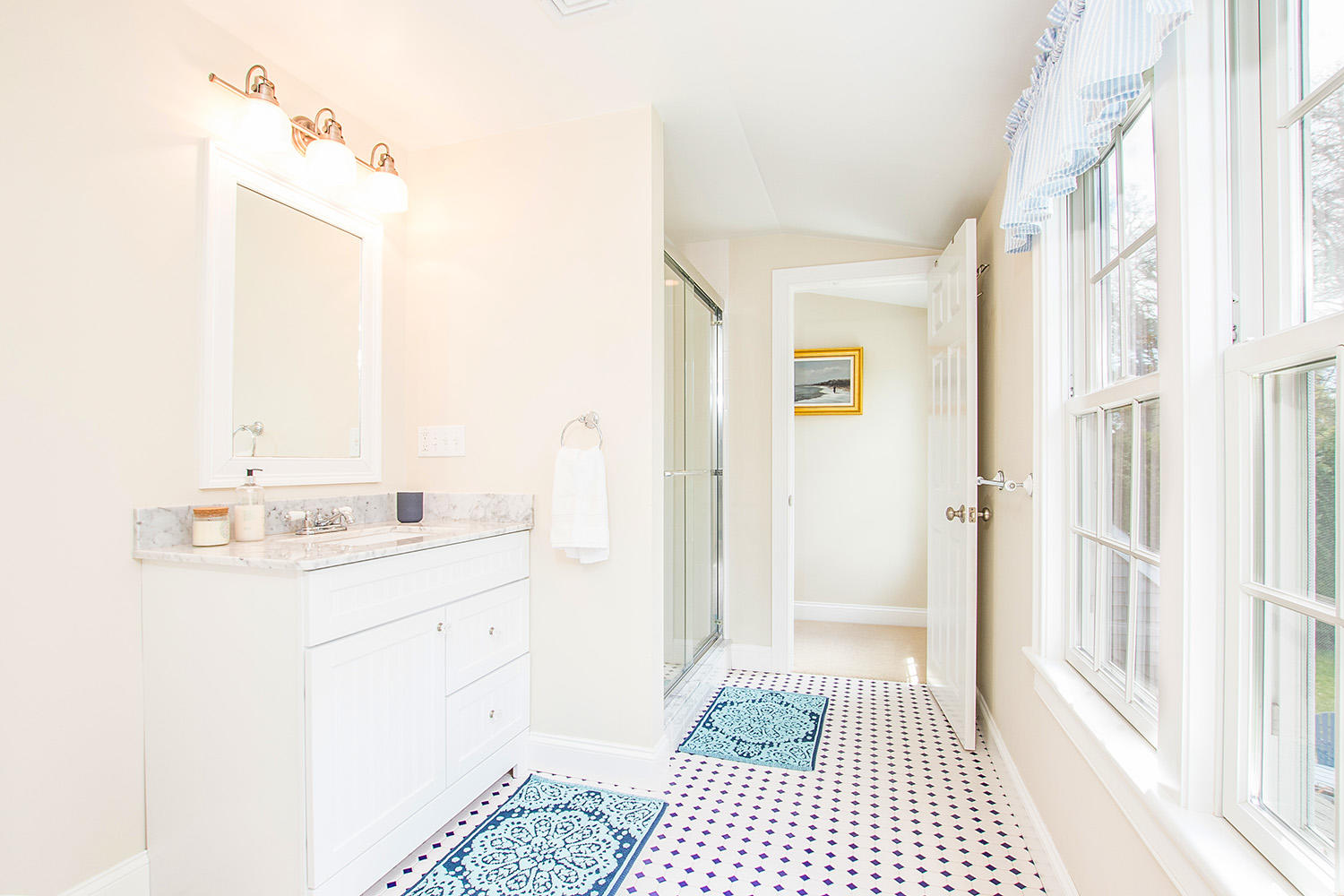 11 Oak Ridge Road Osterville, MA 02655 - Photo 19 of 32 2nd Floor Bathroom