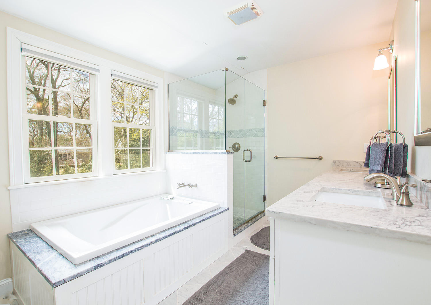 11 Oak Ridge Road Osterville, MA 02655 - Photo 23 of 32 Guest Bathroom