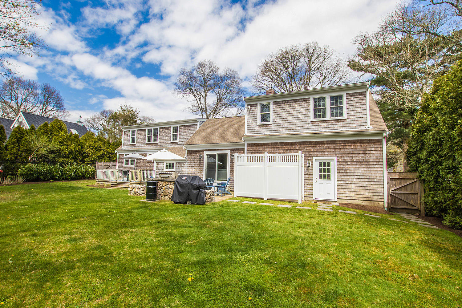 11 Oak Ridge Road Osterville, MA 02655 - Photo 26 of 32 Back