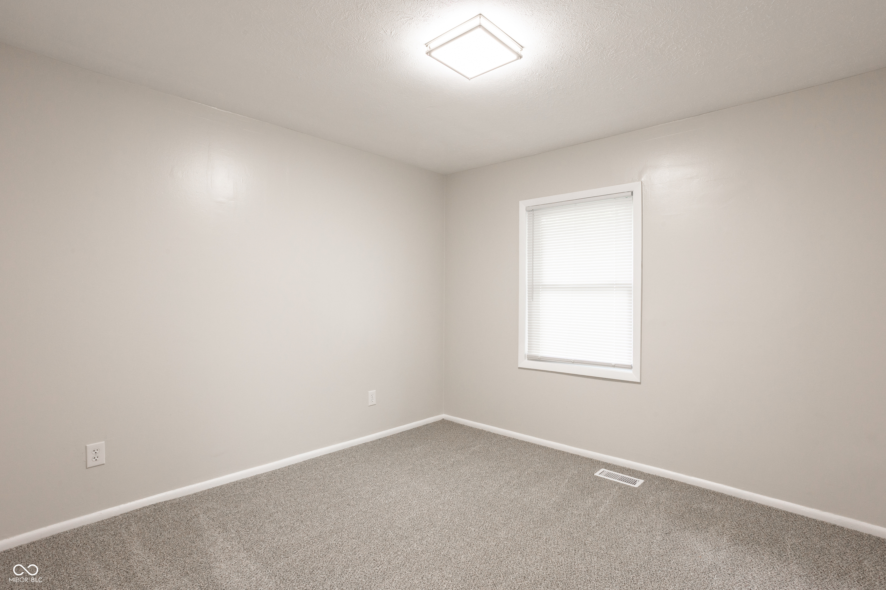 9969 Montery Road Indianapolis, IN 46235 - Photo 15 of 29