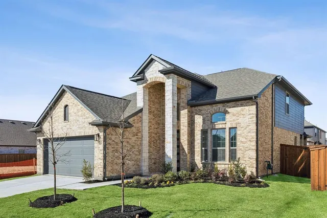 $395,121 | 1916 Huron Drive, Forney, TX 75126