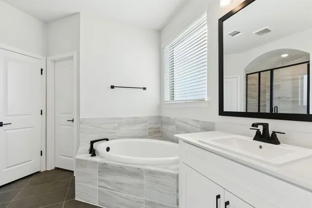 $395,121 | 1916 Huron Drive, Forney, TX 75126