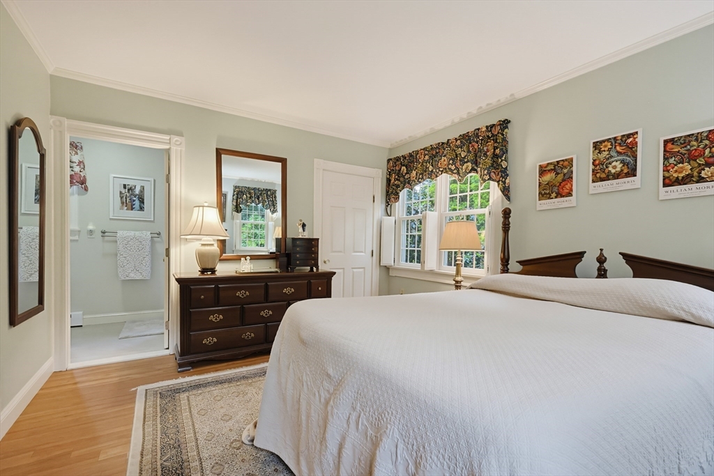 110 Chipper Hill Road Northbridge, MA 01534 - Photo 25 of 40