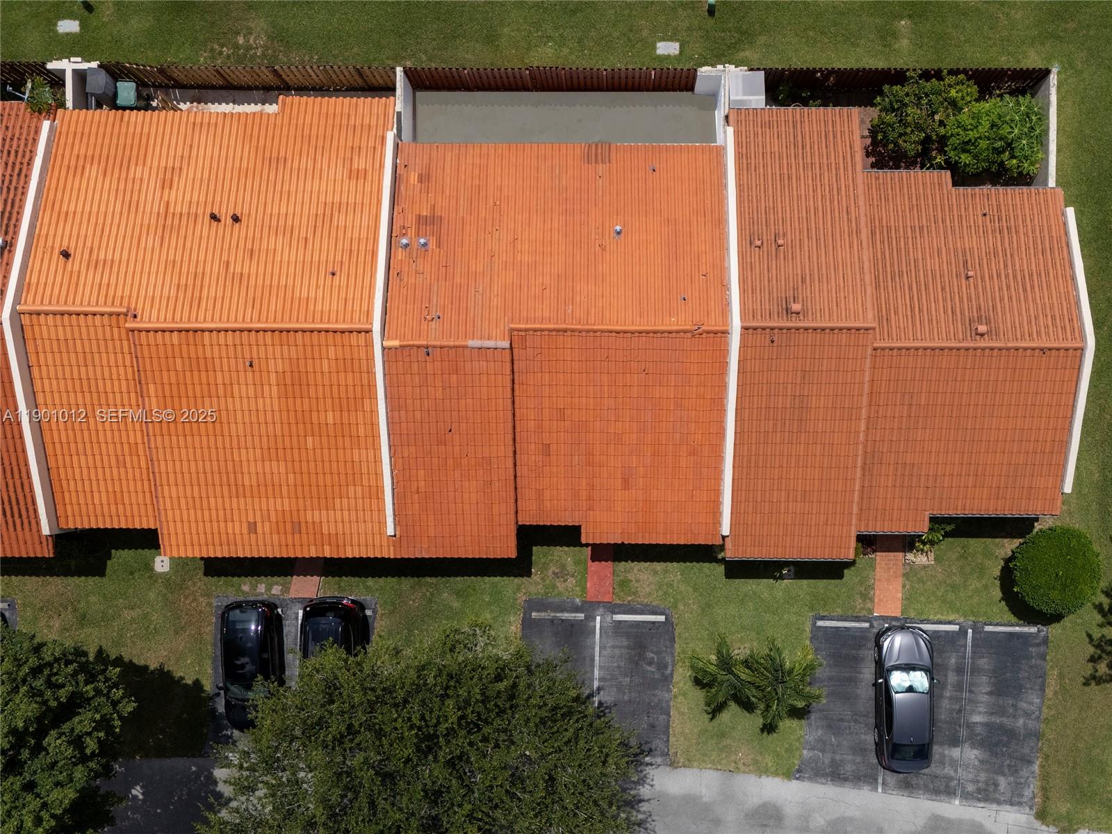 5913 Southwest 112th Terrace Cooper City, FL 33330 - Photo 29 of 31 an aerial view of a house with a yard