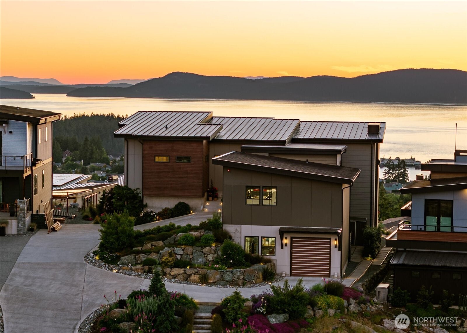 3945 Rock Ridge Parkway Anacortes, WA 98221 - Photo 5 of 40