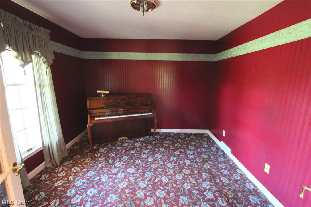 42108 Biggs Road Lagrange, OH 44050 - Photo 3 of 19 Gallery Image 3