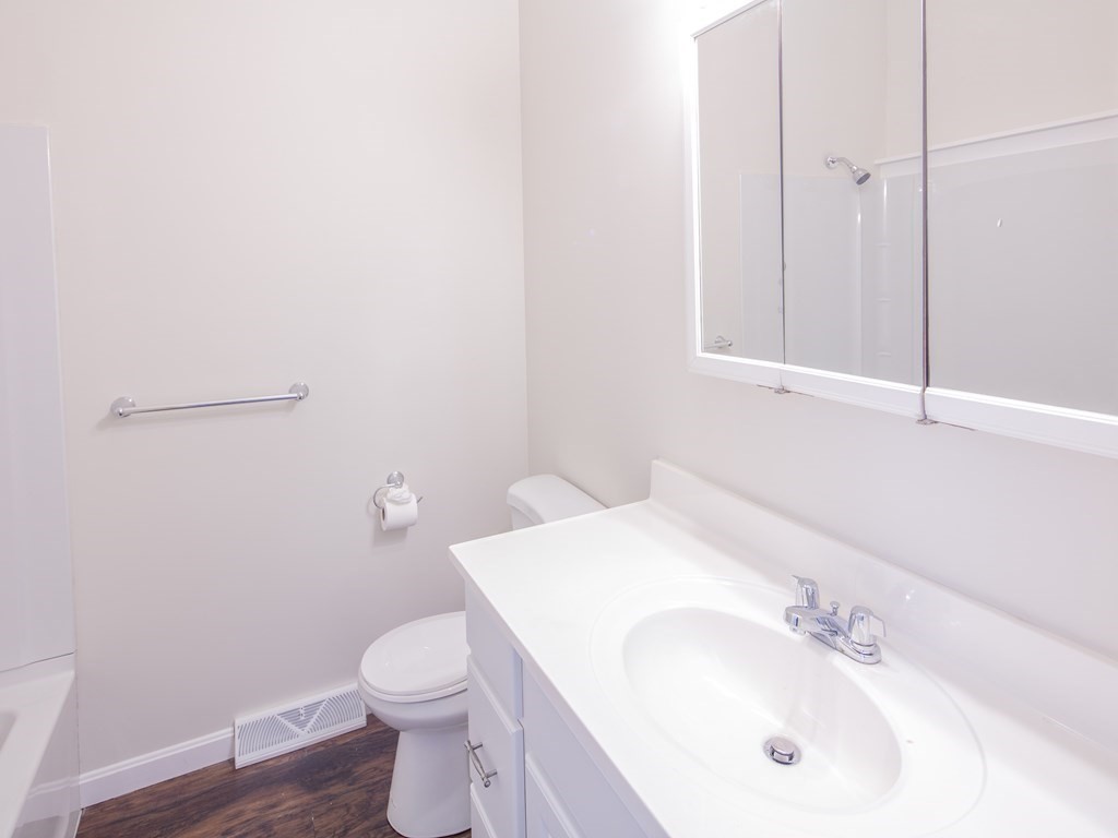 204 Wheeler Road Mashpee, MA 02649 - Photo 11 of 19 Gallery Image 11