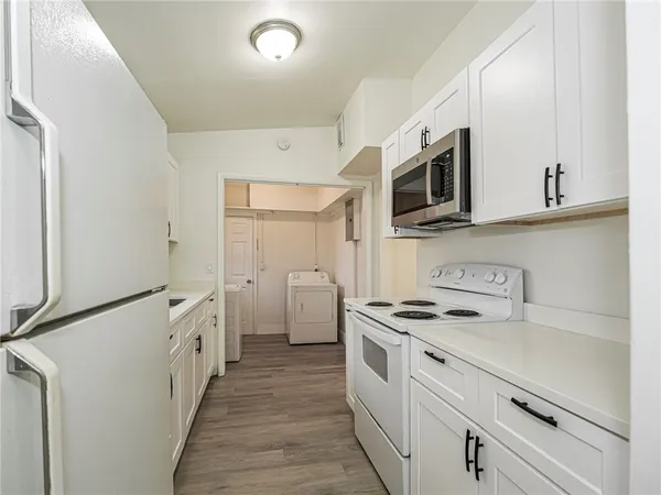 $1,800 | 734 5th Place Southwest, Vero Beach, FL 32962