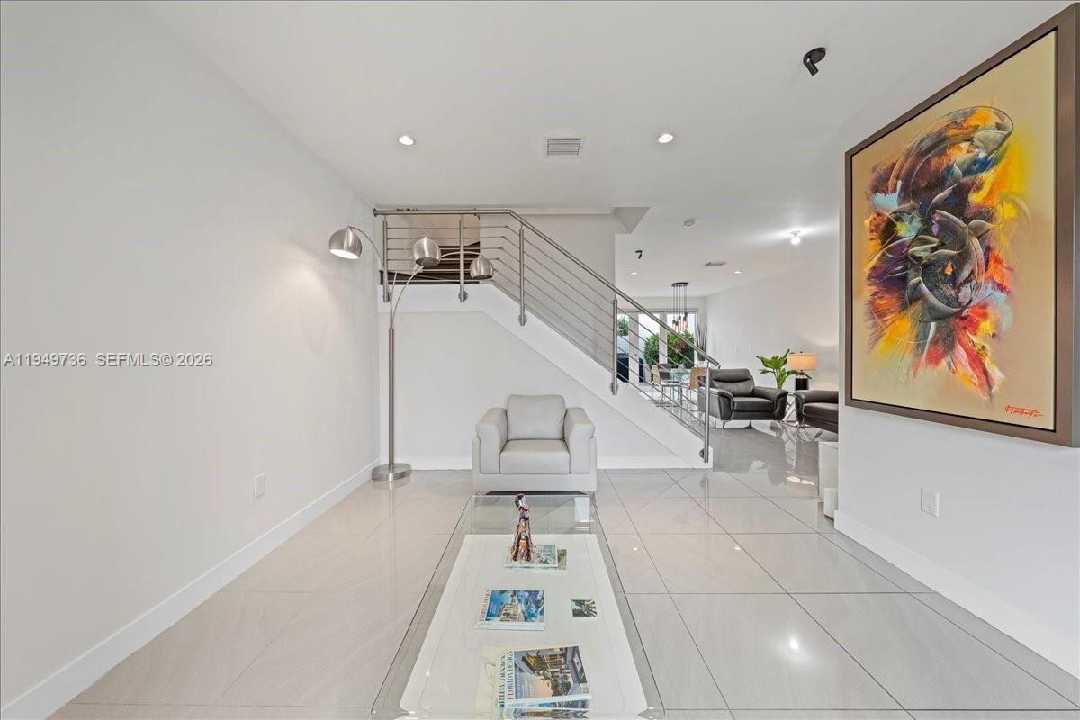 6402 North W 104th Path Doral, FL 33178 - Photo 36 of 44